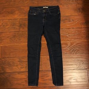 Dark Blue Levi’s Jeans (710 Super Skinny)